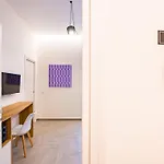 Solaris Pensión Nápoles