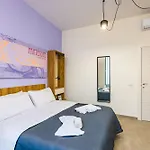 Pensión Solaris 3*