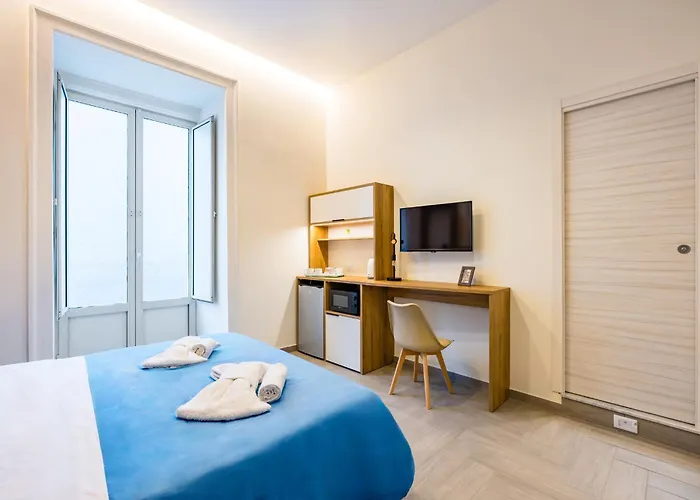 Solaris Konukevi Napoli